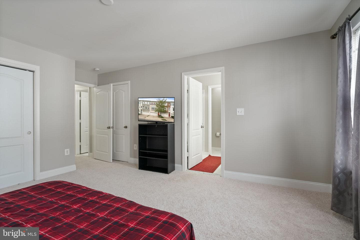 4909 Potomac Highlands Circle photo 26