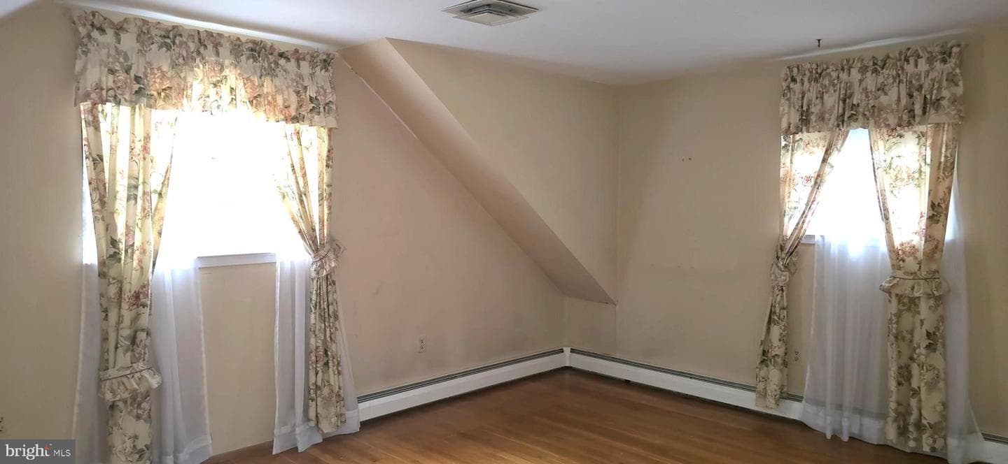 9405 Blackstone Road photo 13
