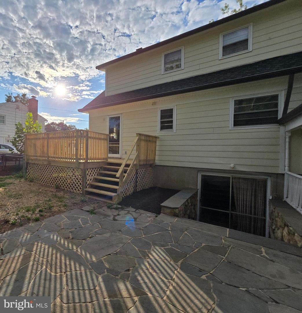 9405 Blackstone Road photo 3