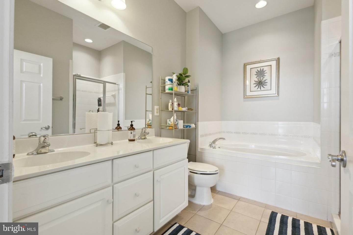 820 Belmont Bay Drive #405 photo 28
