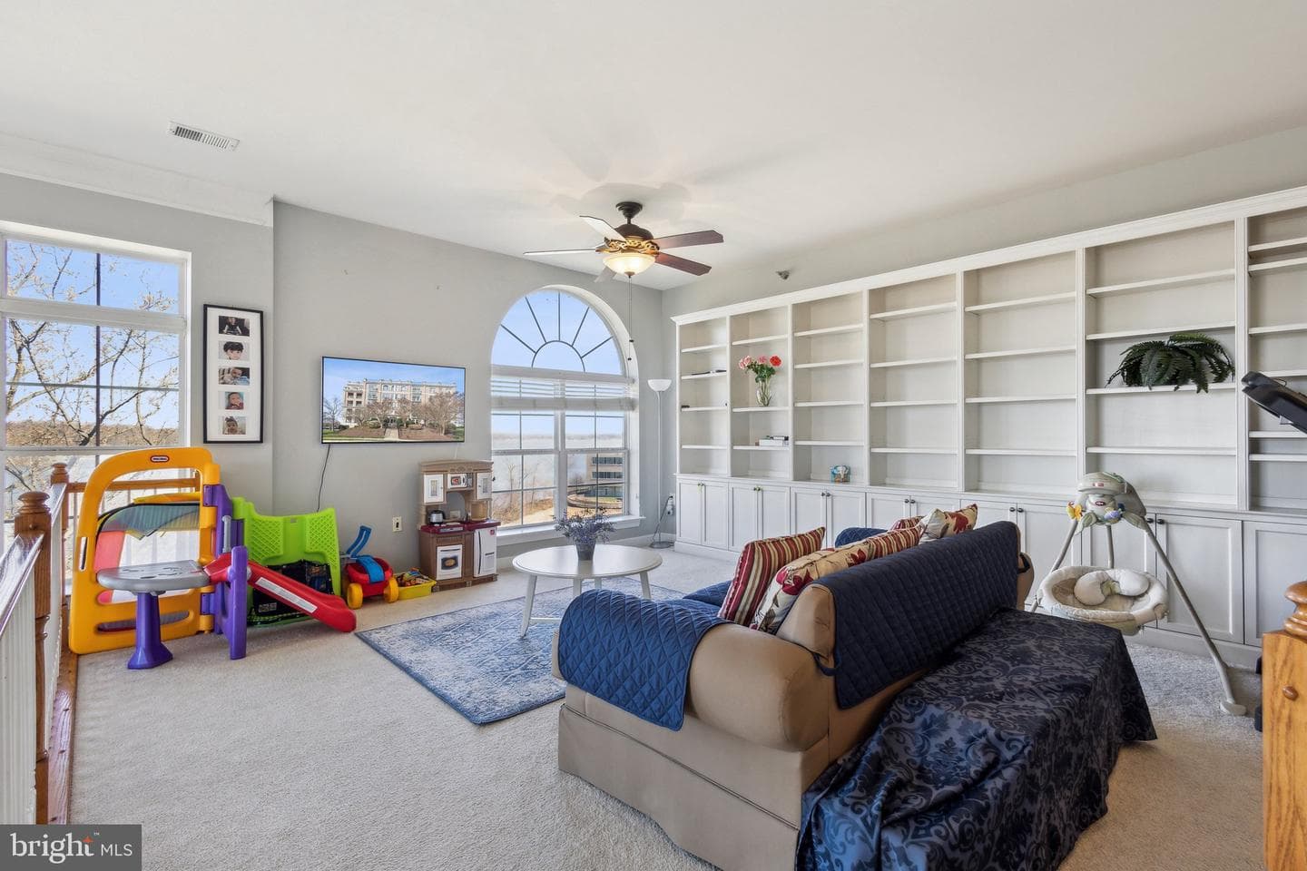 820 Belmont Bay Drive #405 photo 29