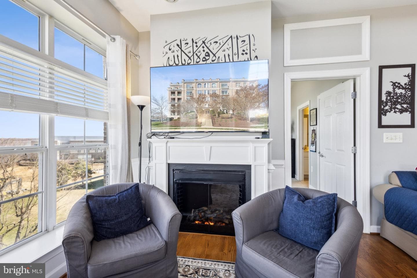 820 Belmont Bay Drive #405 photo 5