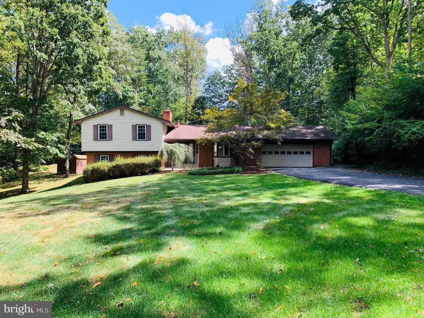 10203 Bent Tree Lane photo 2