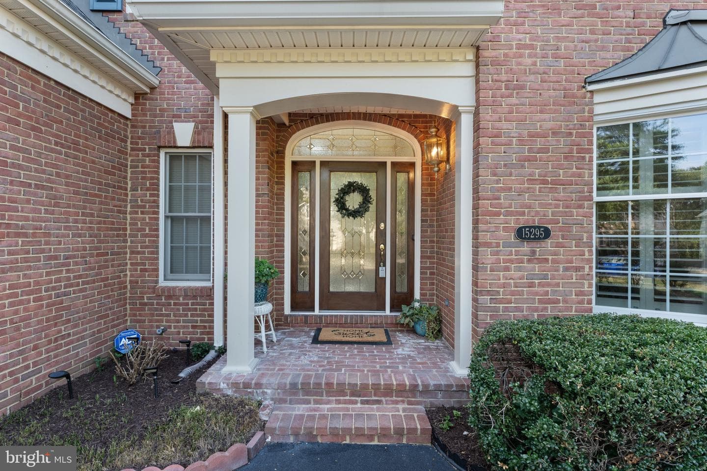 15295 Golf View Drive photo 2