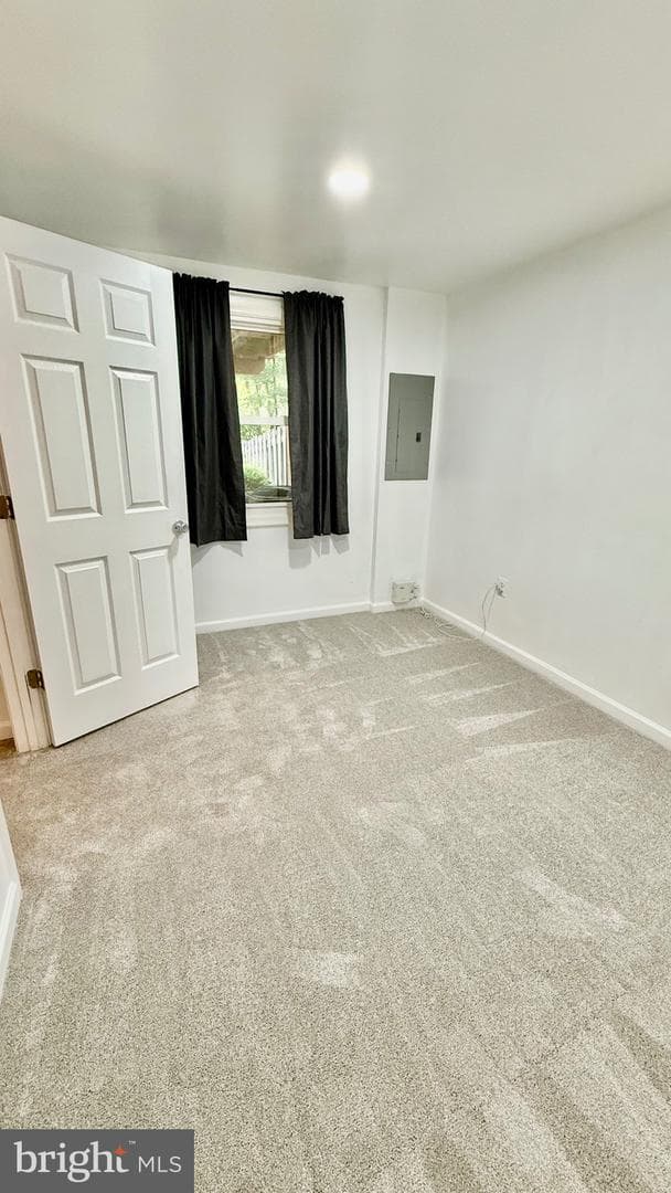 2550 Chadwick Court photo 43