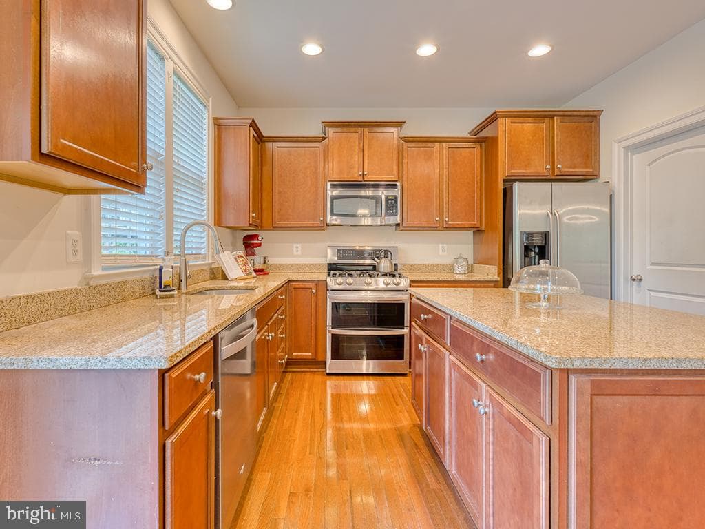 3314 Barnetts Crossing Place photo 19