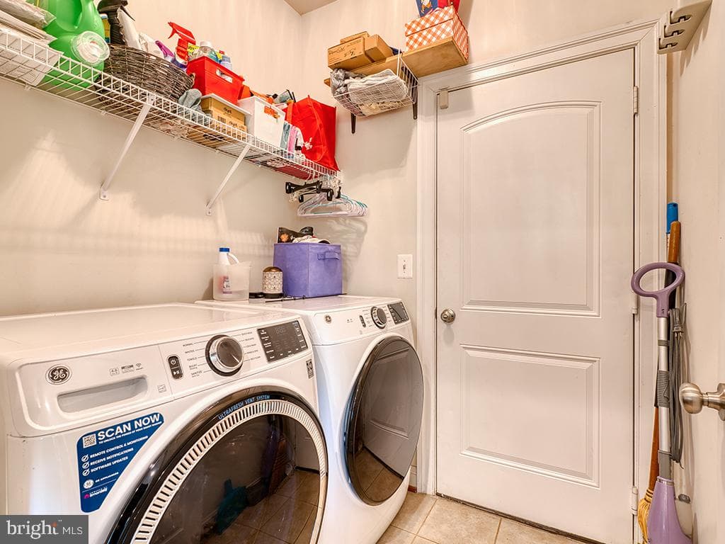 3314 Barnetts Crossing Place photo 20