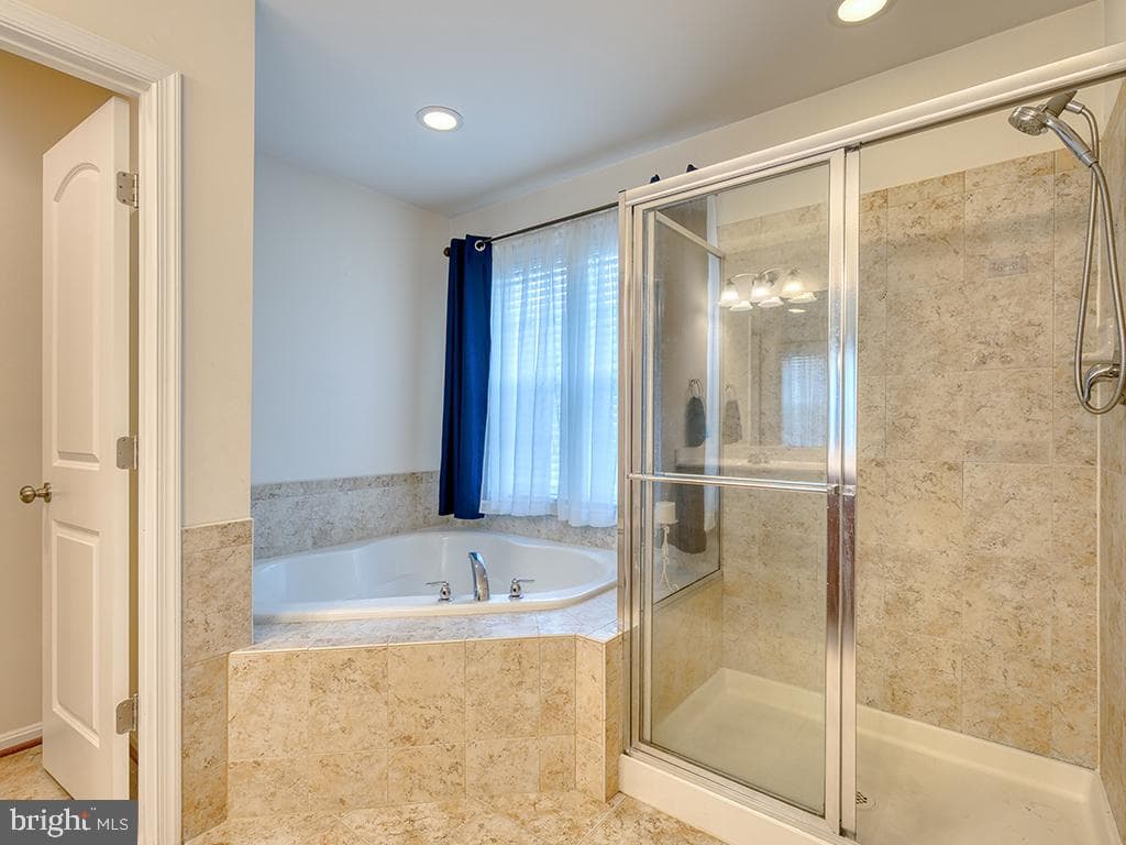 3314 Barnetts Crossing Place photo 27