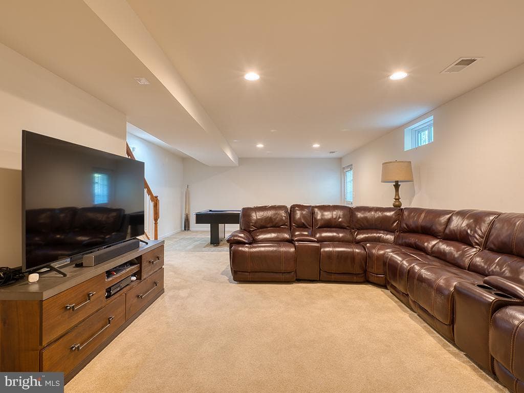 3314 Barnetts Crossing Place photo 35