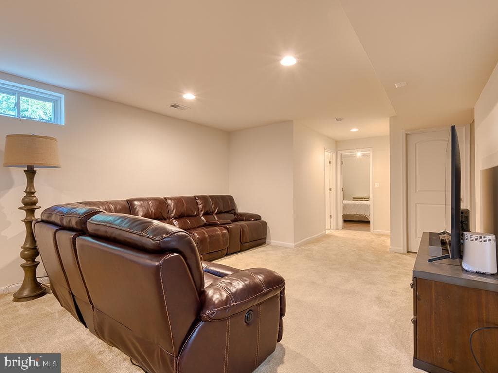 3314 Barnetts Crossing Place photo 36