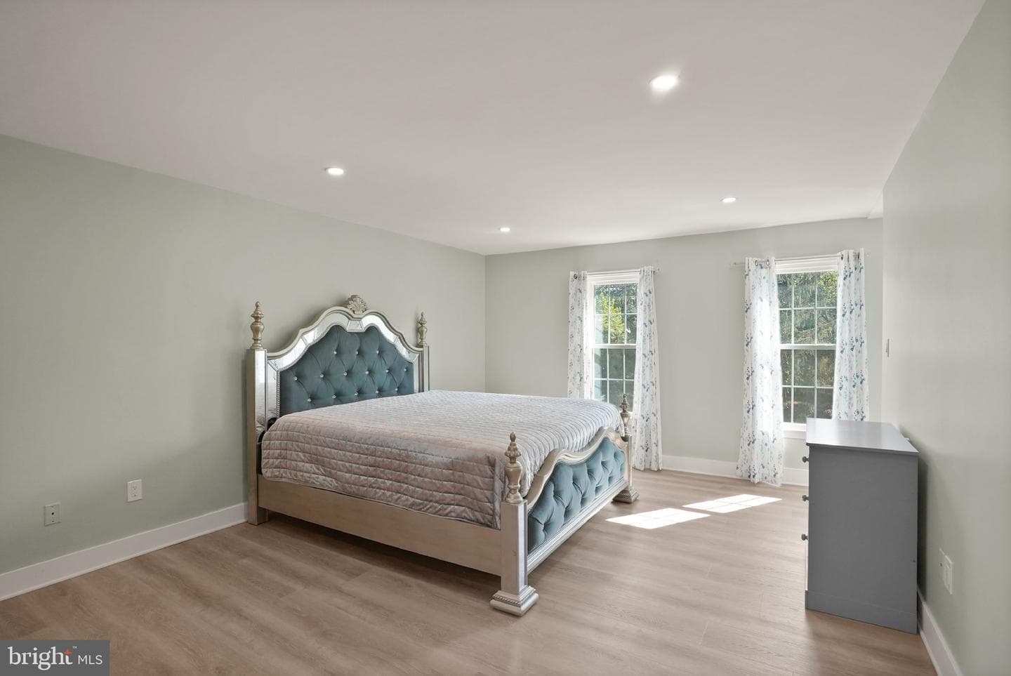 4303 Sudley Road photo 28