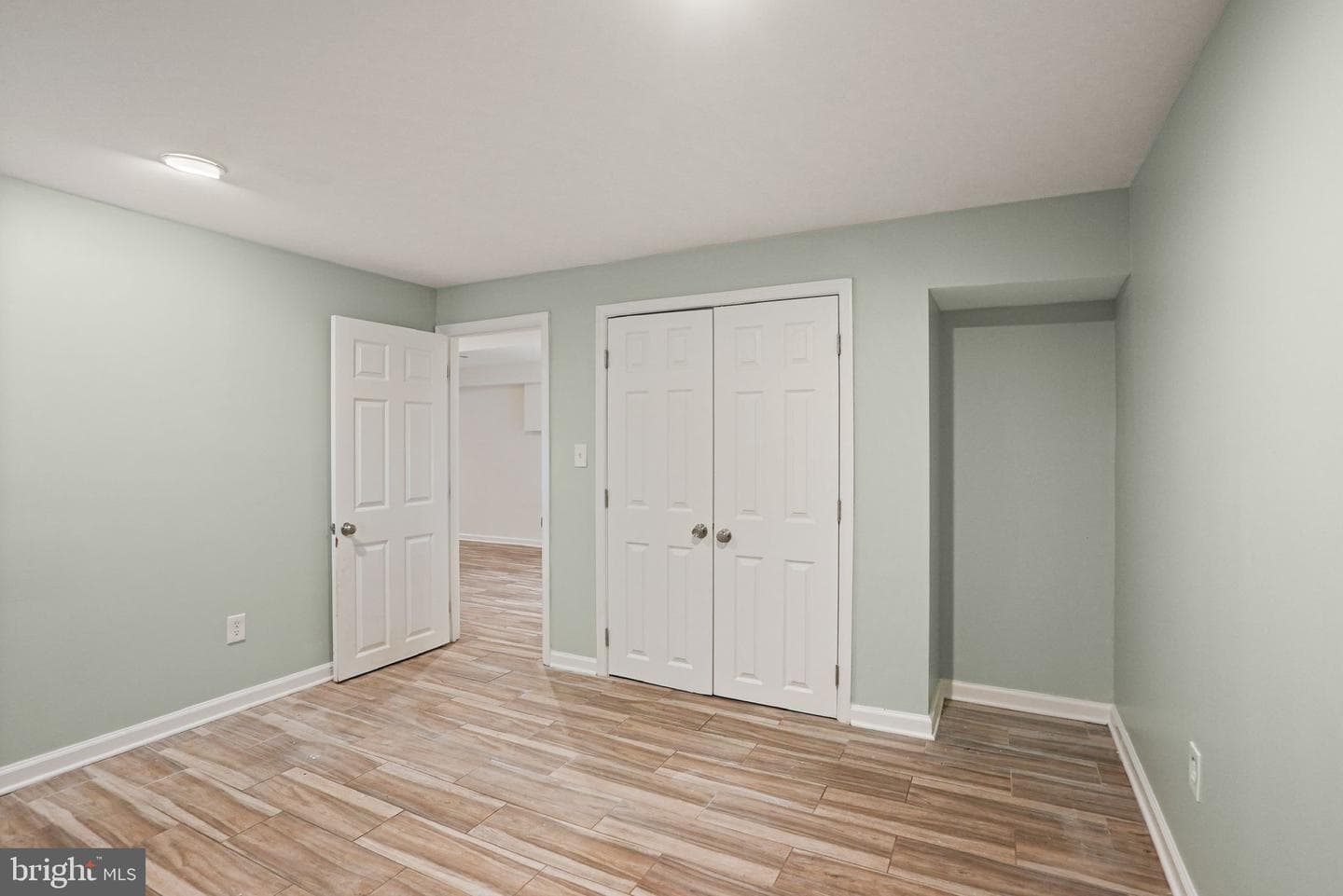 4303 Sudley Road photo 47