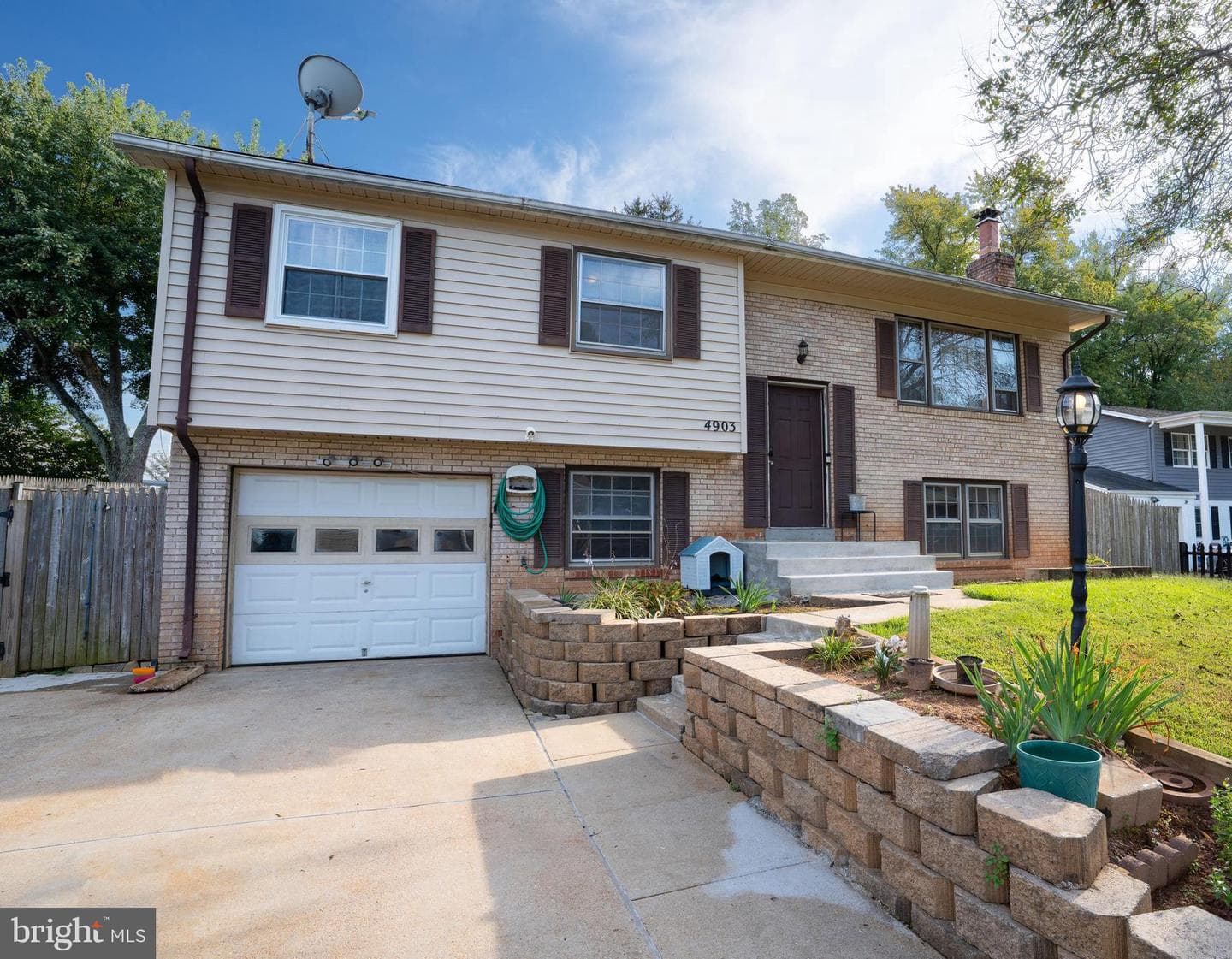 4903 Kenyon Court photo 1