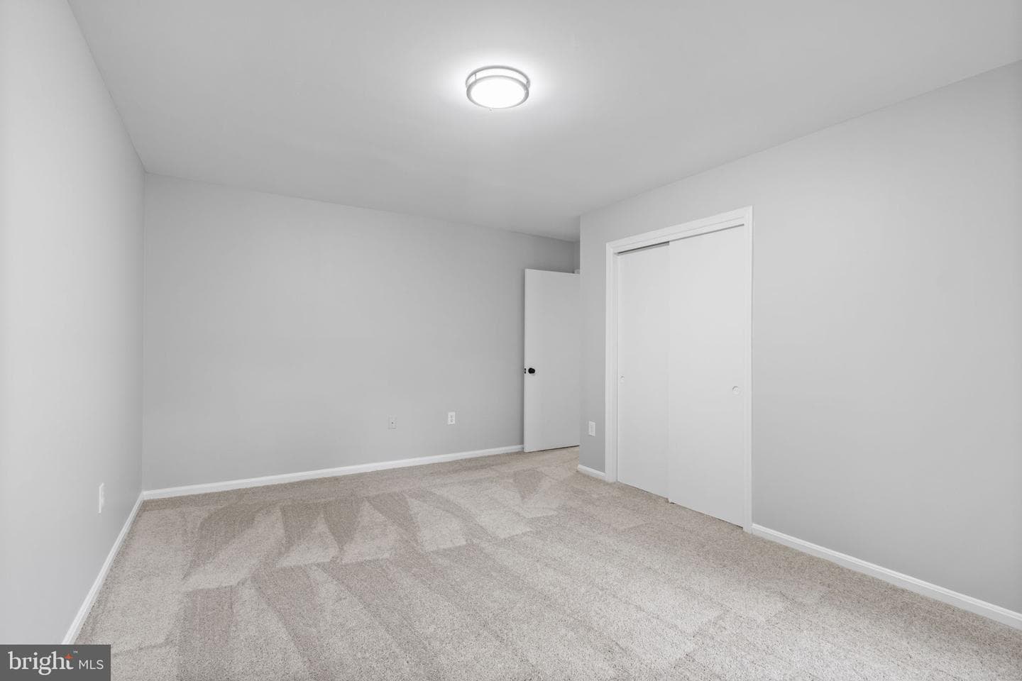 4504 Andrews Place photo 36