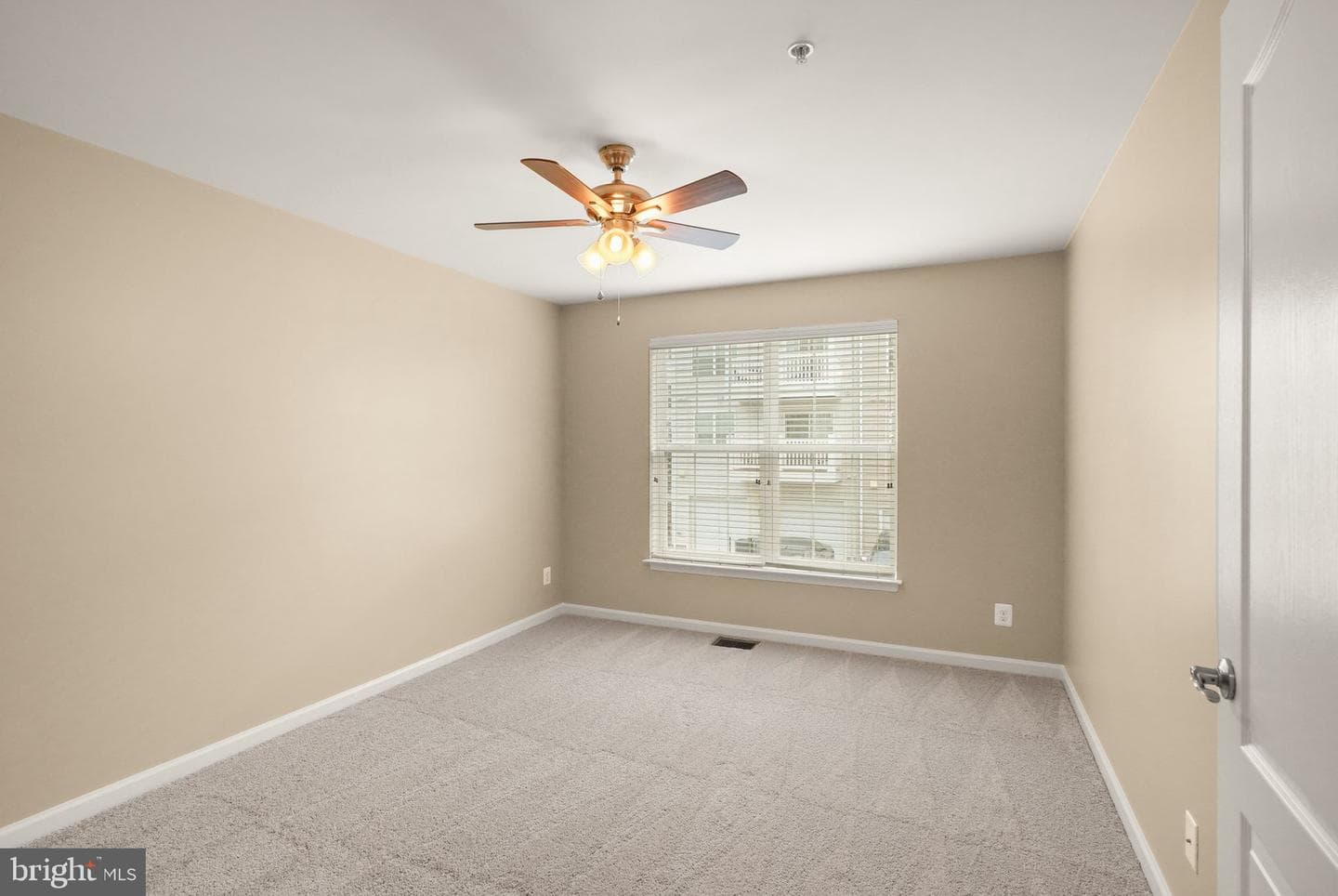 2331 Kew Gardens Drive photo 25
