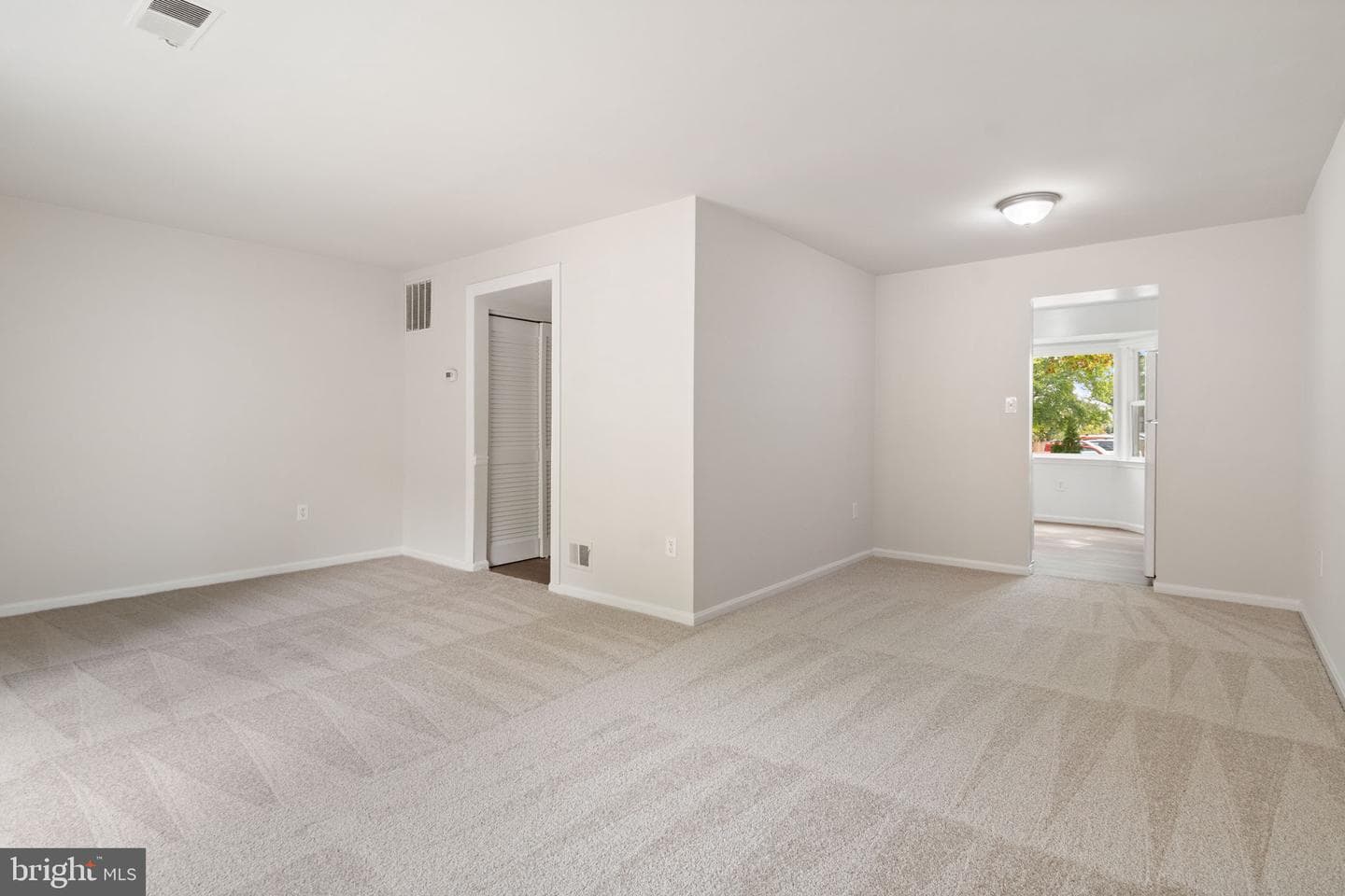 7893 Meadow Court photo 13