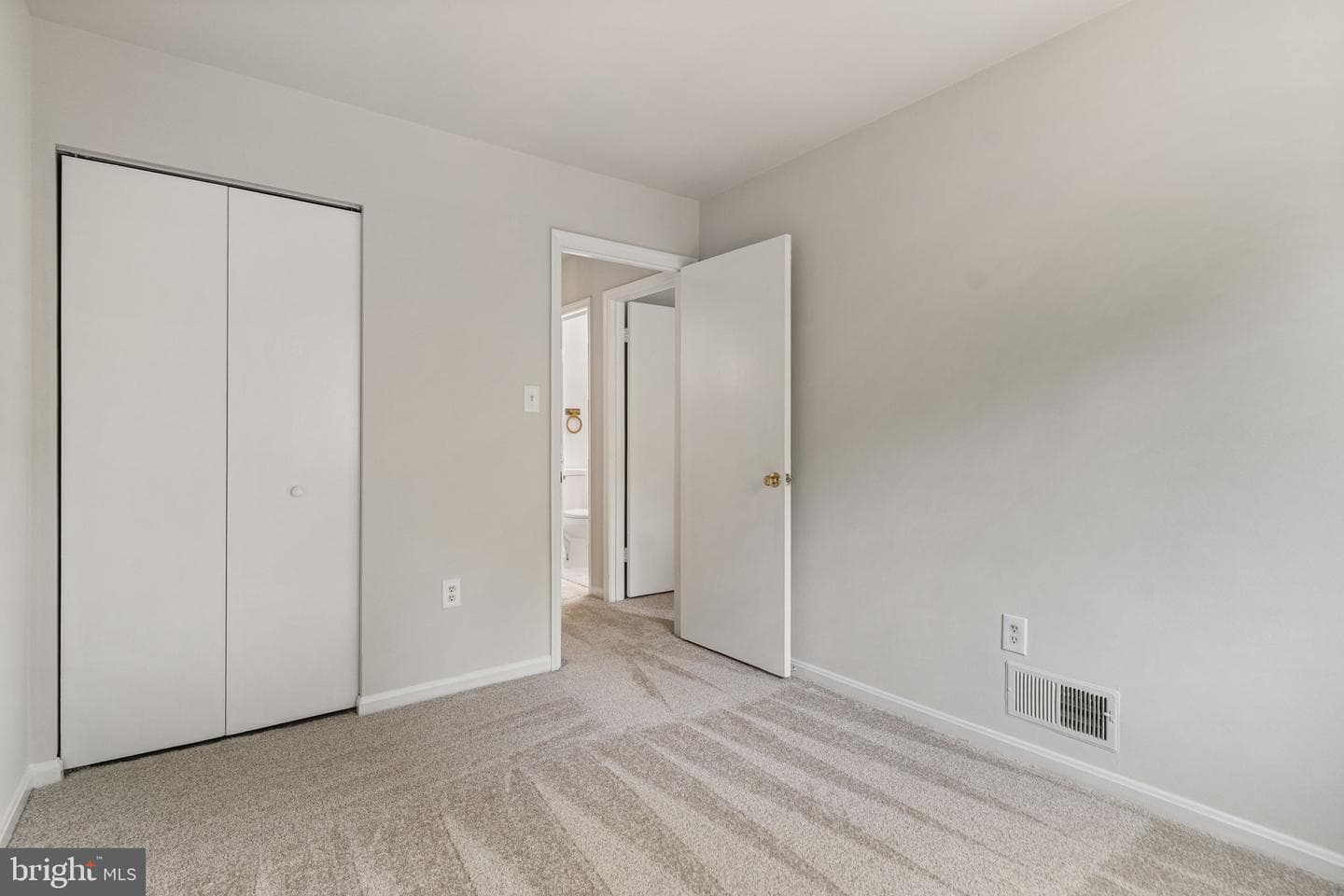 7893 Meadow Court photo 23