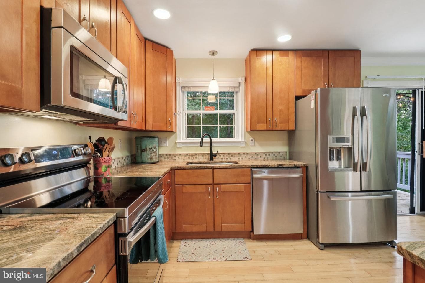 18032 Tebbs Lane photo 9
