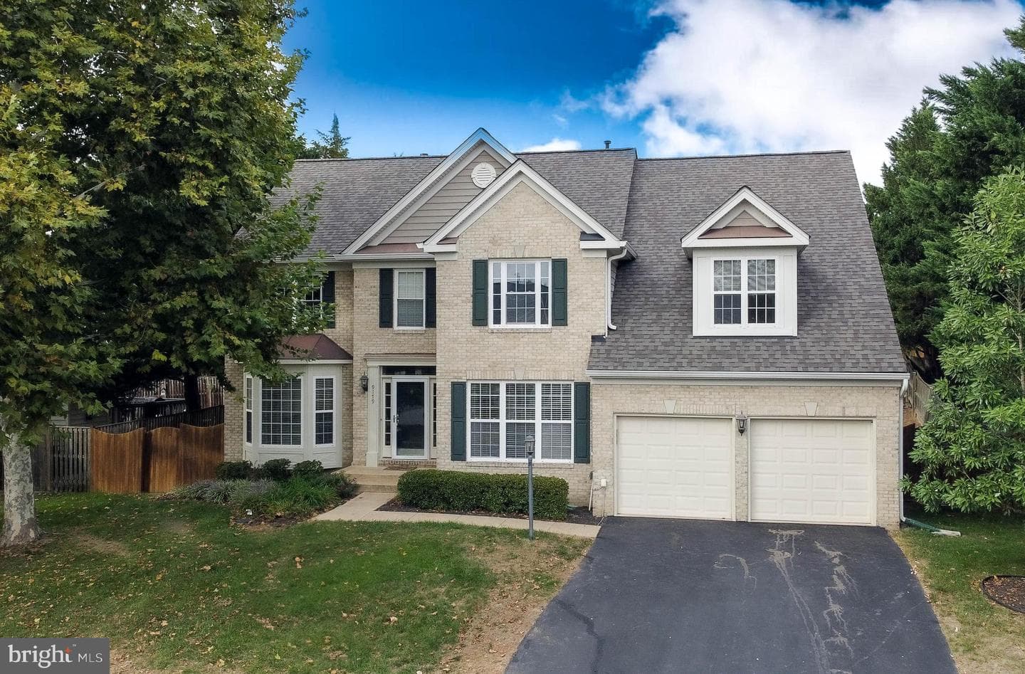 9179 Weathersfield Drive photo 1