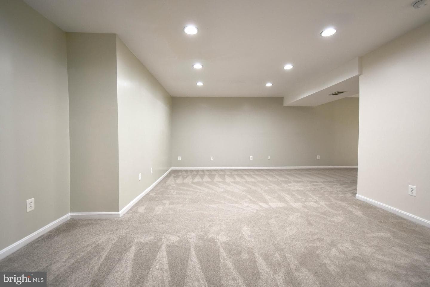 9179 Weathersfield Drive photo 41