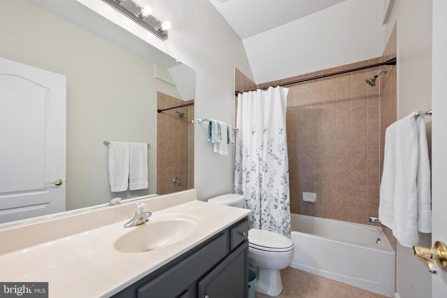 7137 Little Thames Drive photo 31