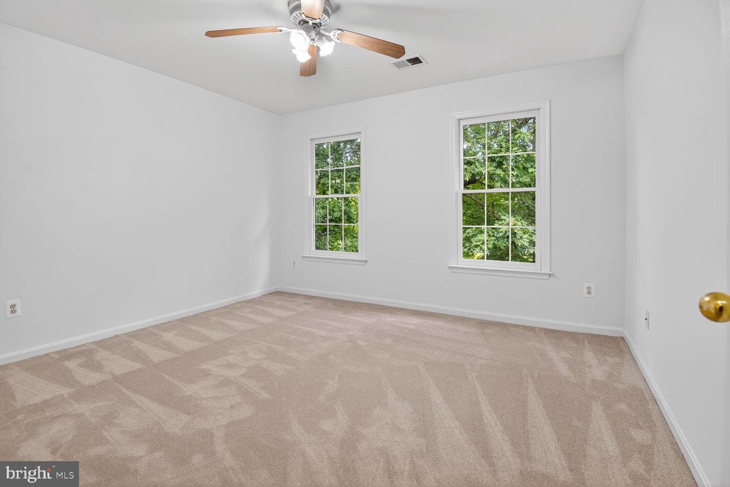 6233 Alistair Drive photo 31