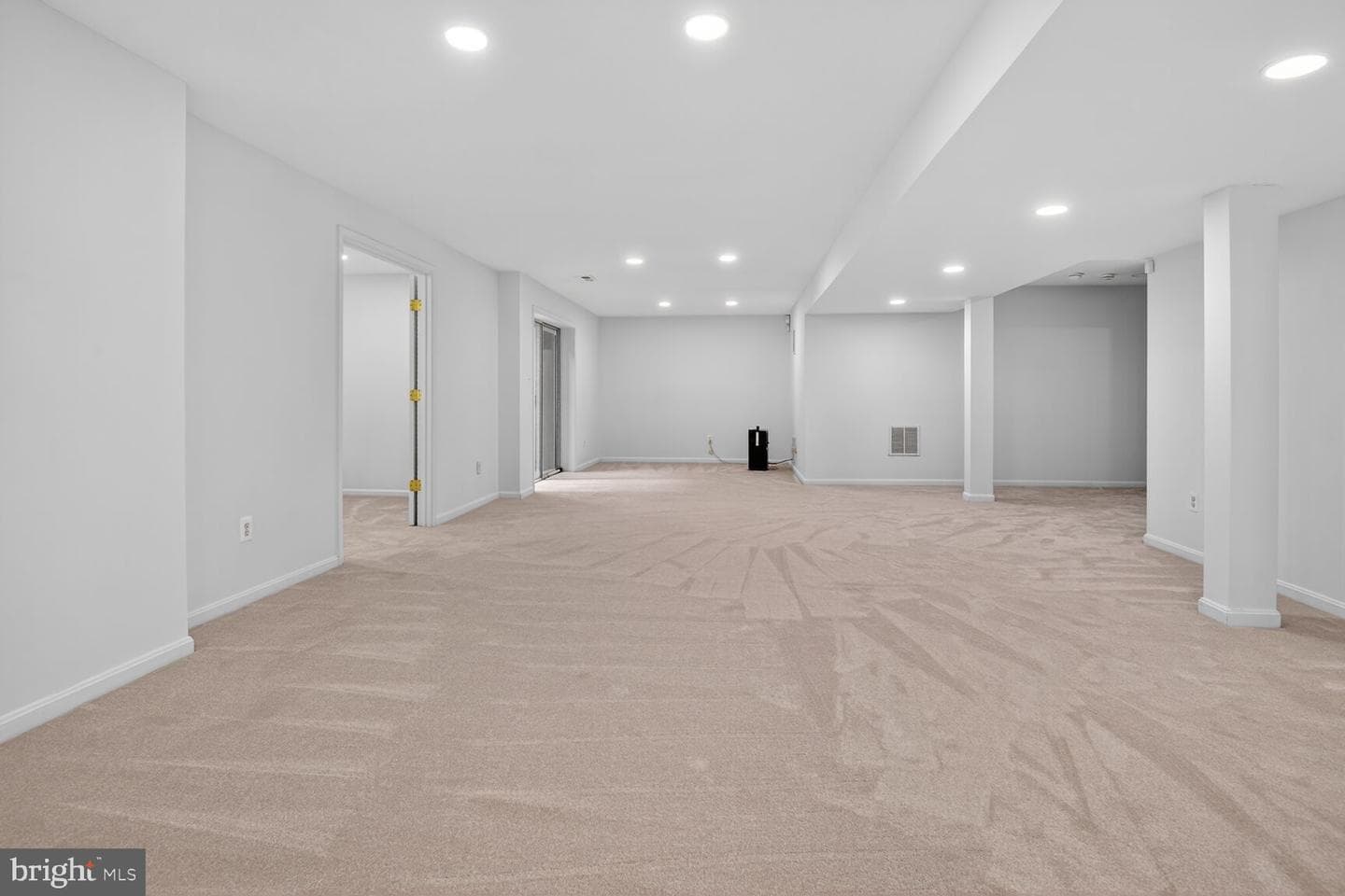 6233 Alistair Drive photo 39