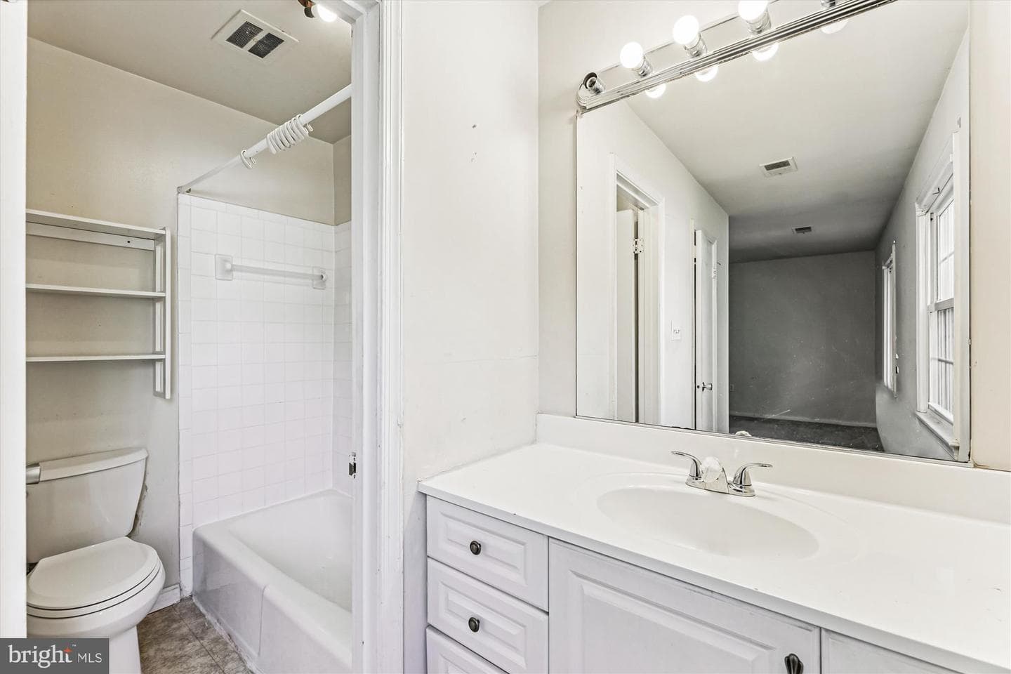 12740 Lighthouse Lane photo 14
