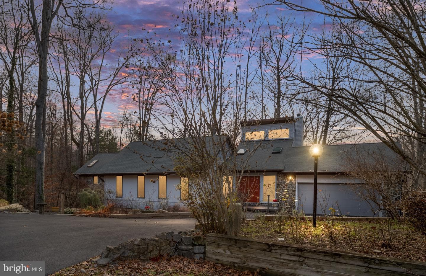 6207 Possum Trot Court photo 2