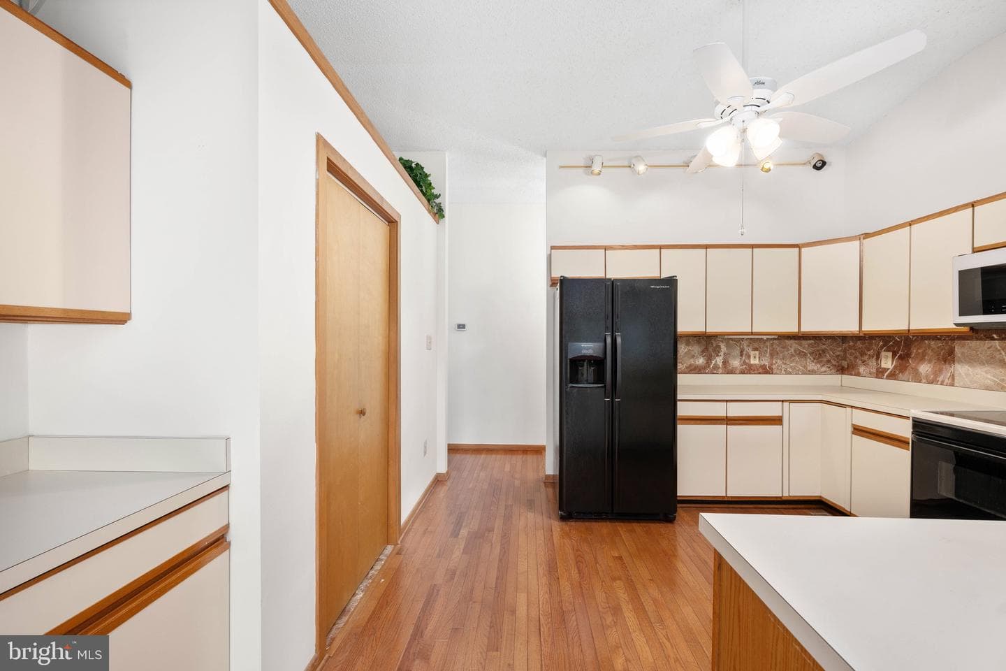 6207 Possum Trot Court photo 44