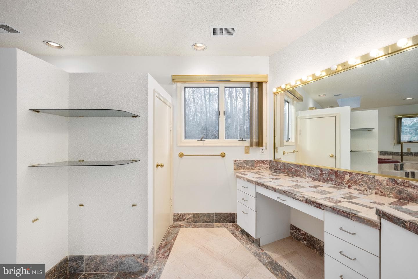 6207 Possum Trot Court photo 61