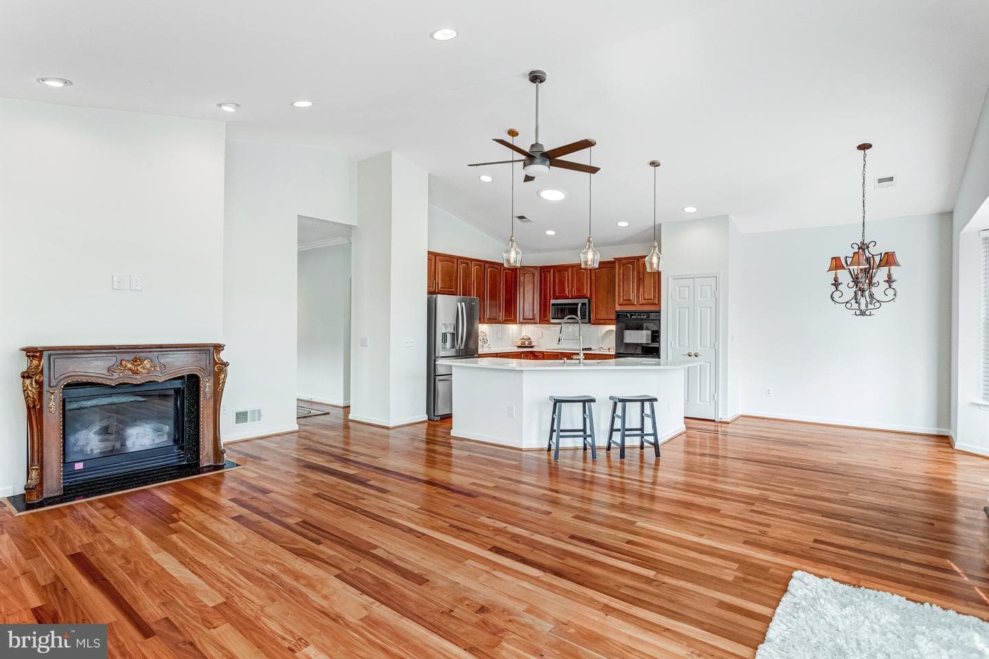 16453 Sparkling Brook Loop photo 12