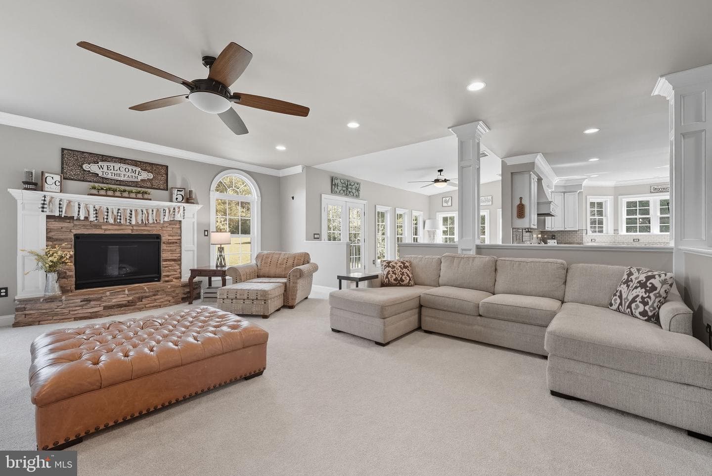10004 Windy Hill Drive photo 4