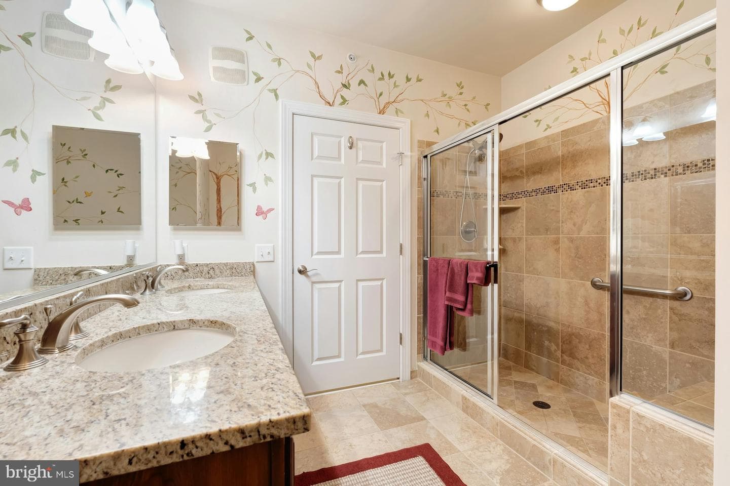 15211 Royal Crest Drive #405 photo 28