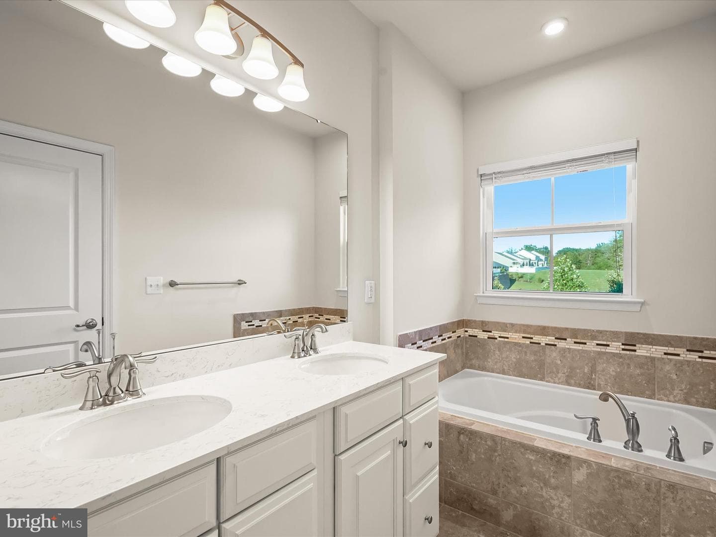 10661 Hinton Way photo 33