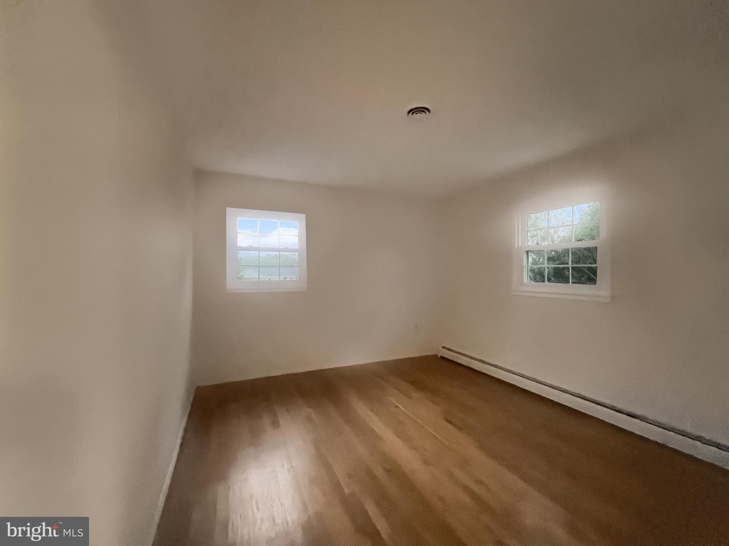 14550 Eastman Street photo 19