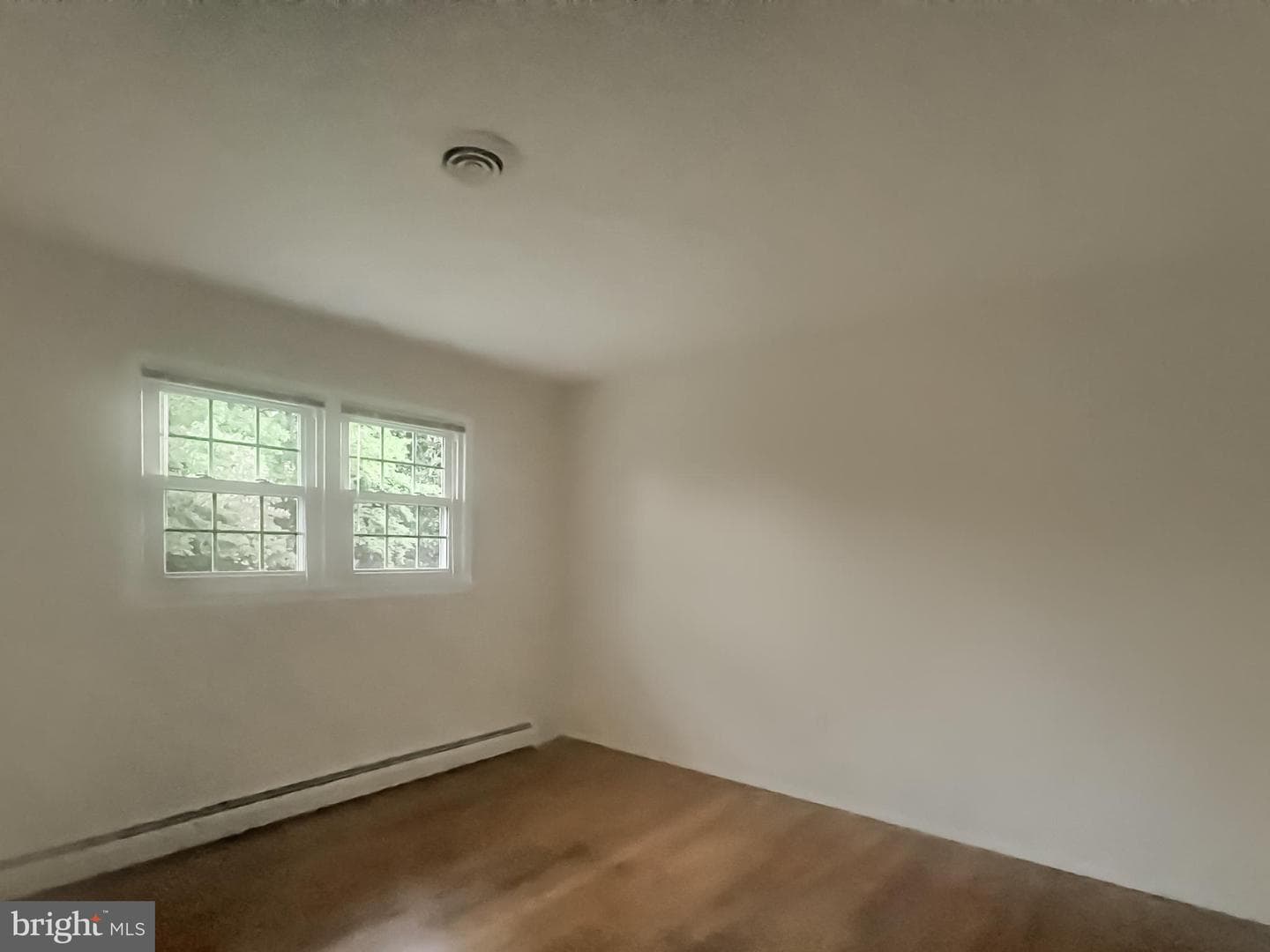 14550 Eastman Street photo 23
