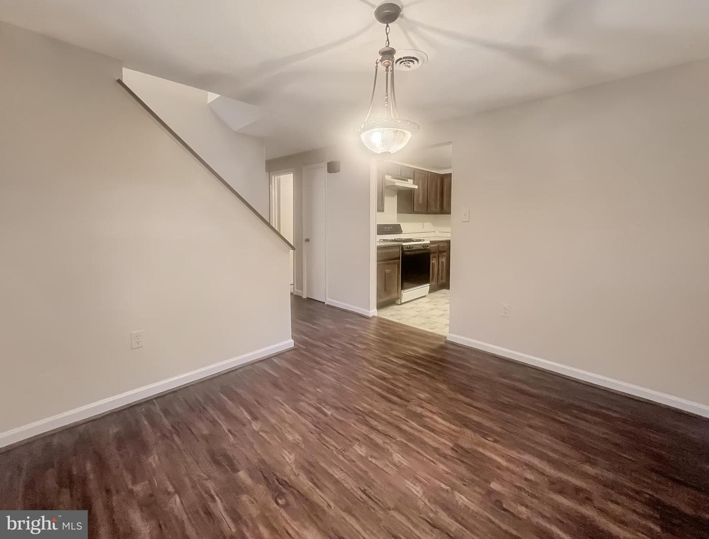 14550 Eastman Street photo 7