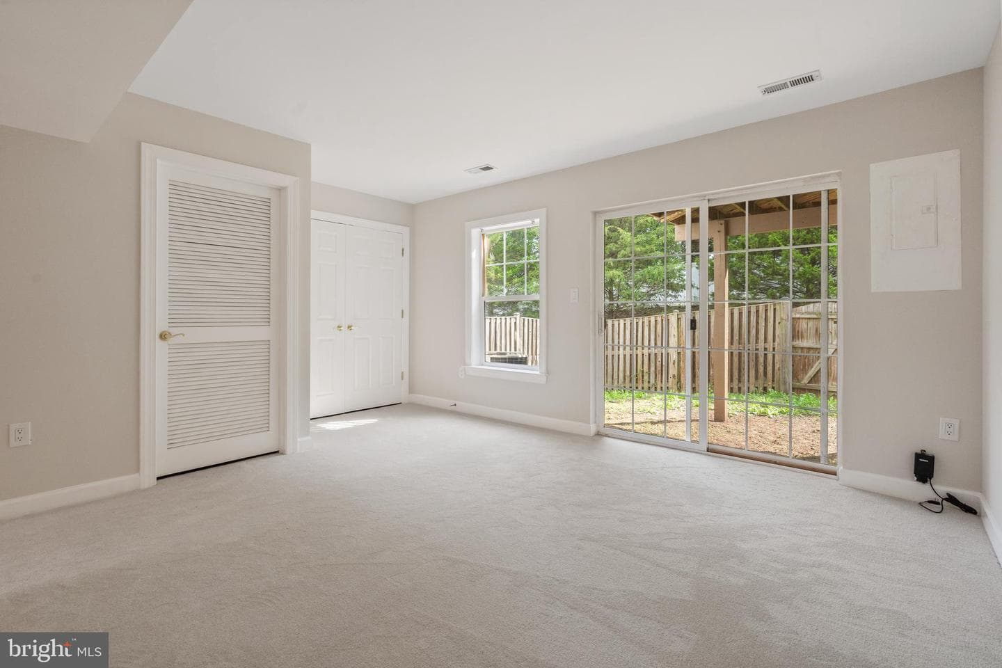 8239 Glade Bank Drive photo 32