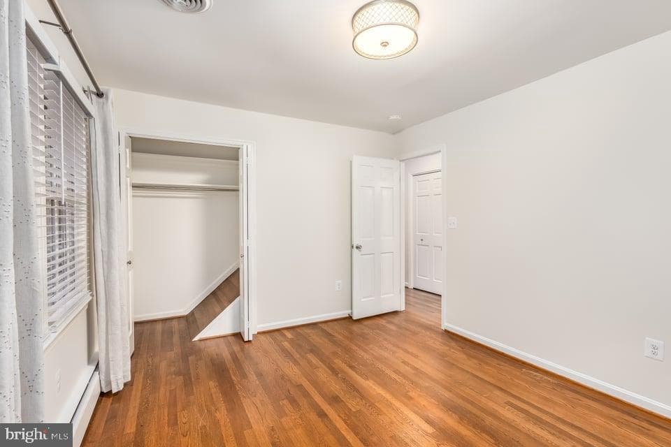 8126 Blandsford Drive photo 18