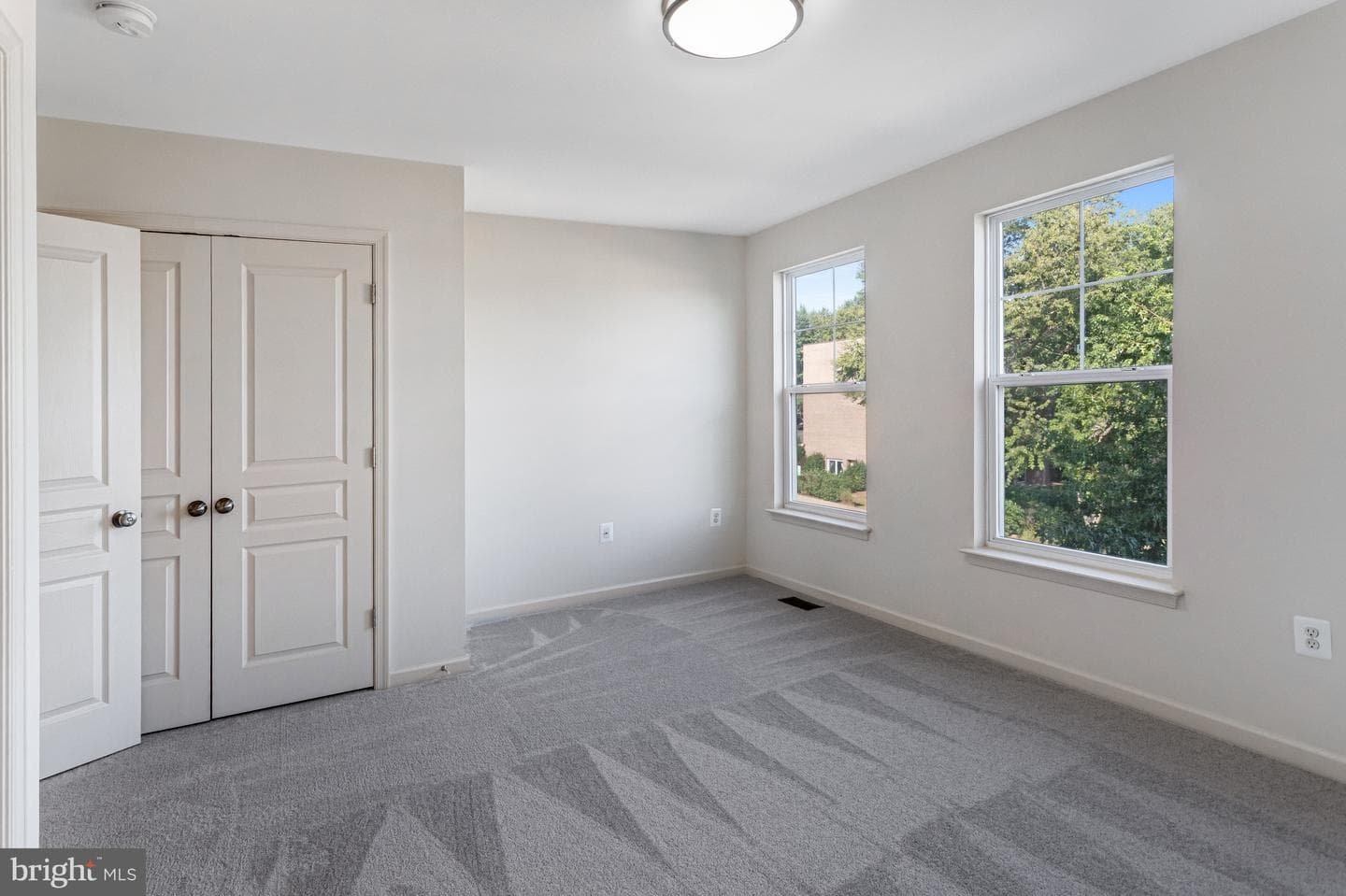 1575 Renate Drive photo 29