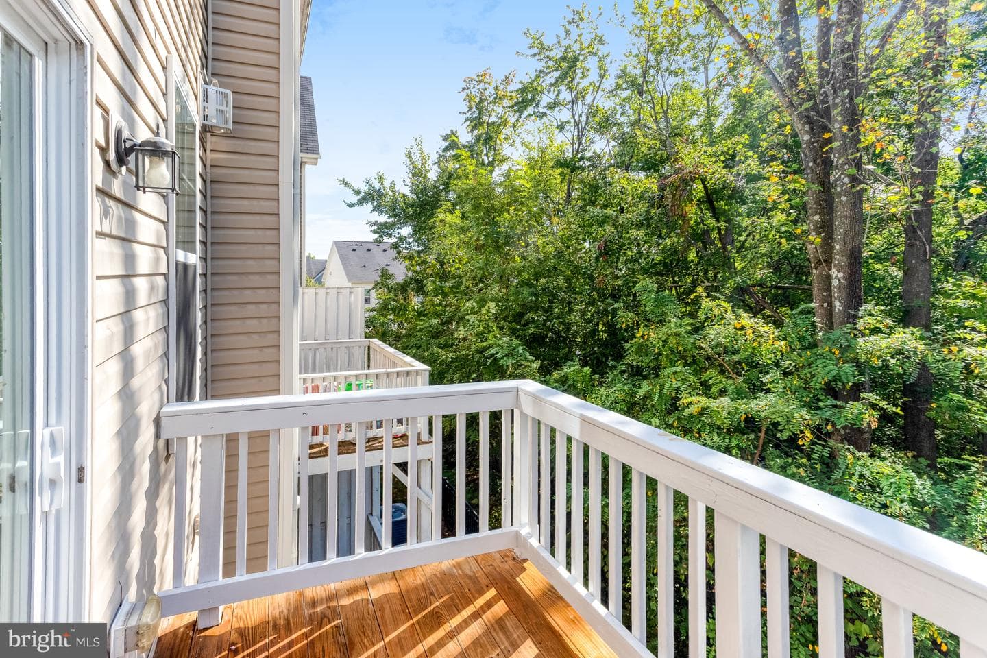 1575 Renate Drive photo 33