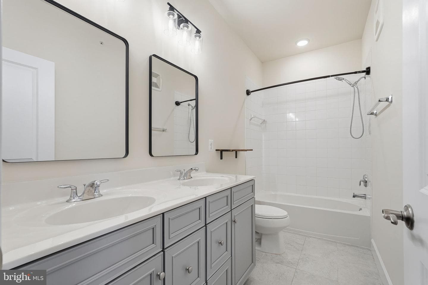 13947 Gary Fisher Trail photo 32