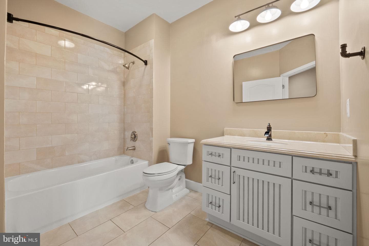 1621 Ladue Court #105 photo 32
