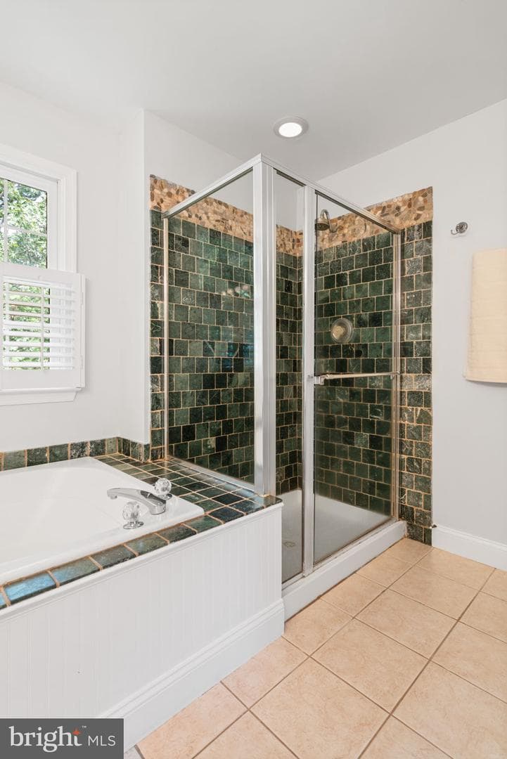 6374 Popwicke Court photo 35