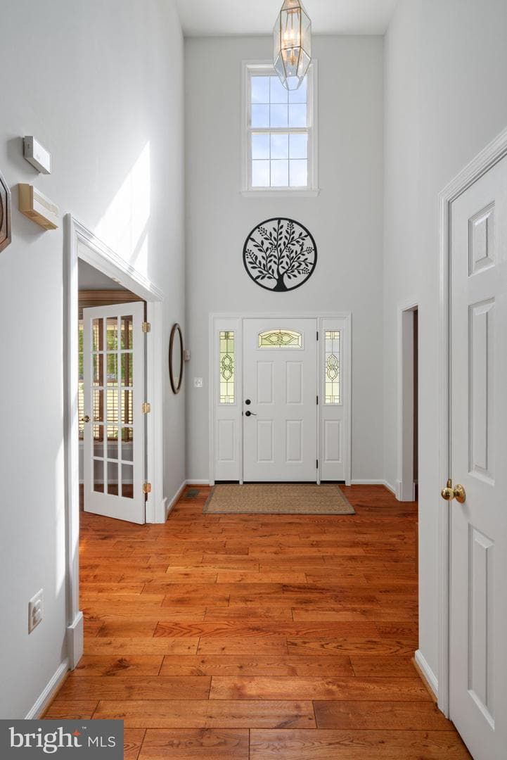 6374 Popwicke Court photo 6