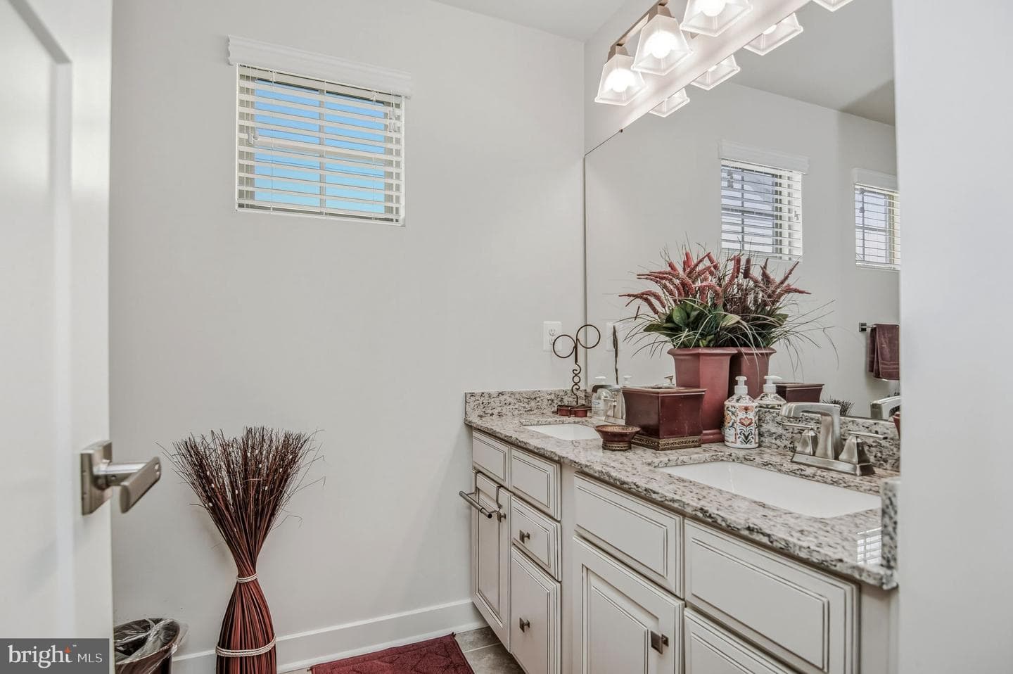 18208 Red Mulberry Road photo 32