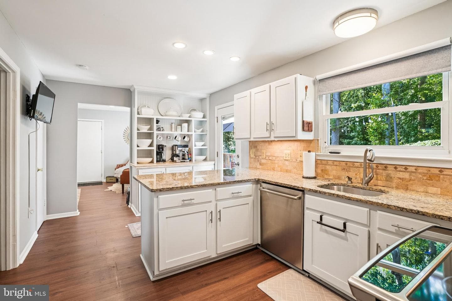 16022 Macedonia Drive photo 16