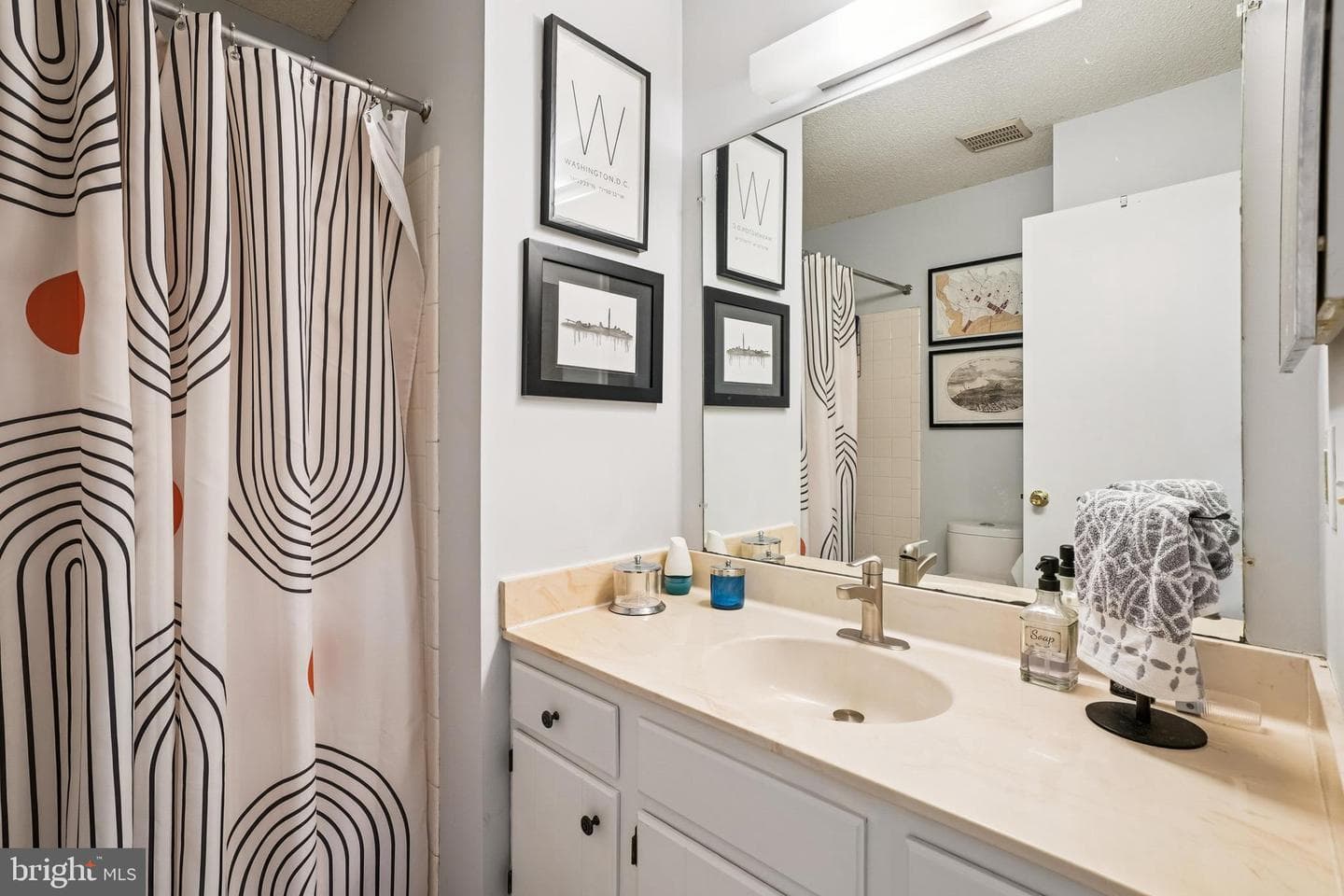 16022 Macedonia Drive photo 27