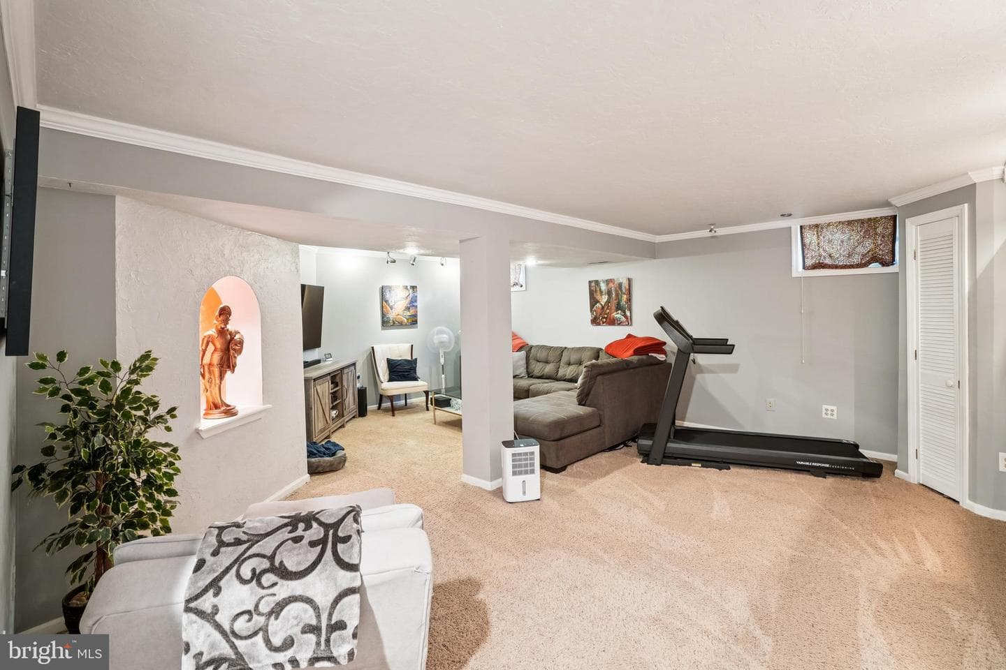 16022 Macedonia Drive photo 32